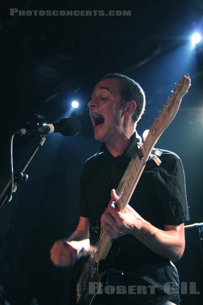 EDITORS - 2005-09-22 - PARIS - La Maroquinerie - Thomas Michael Henry Smith